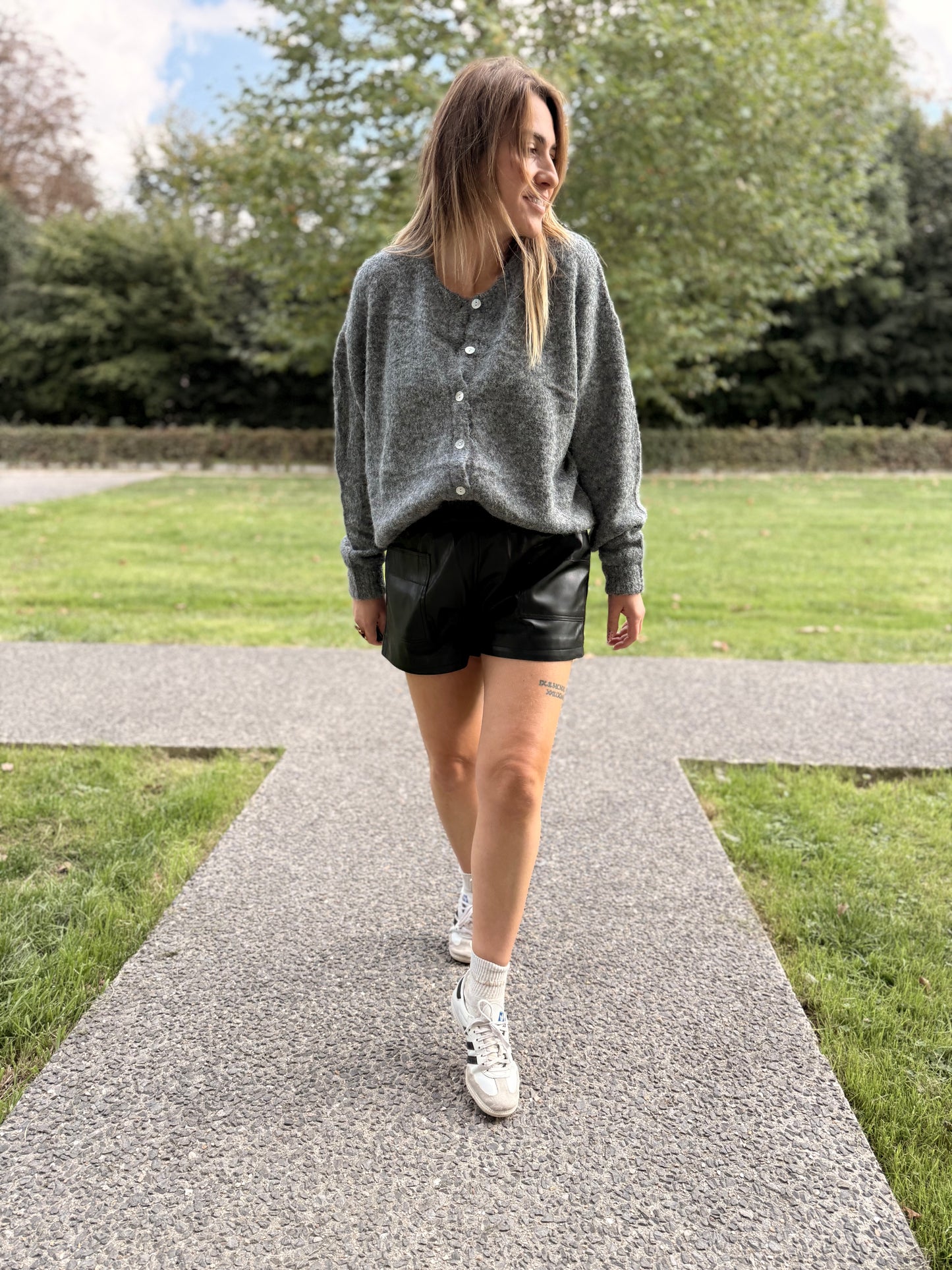 GILET LEOLA GRIS