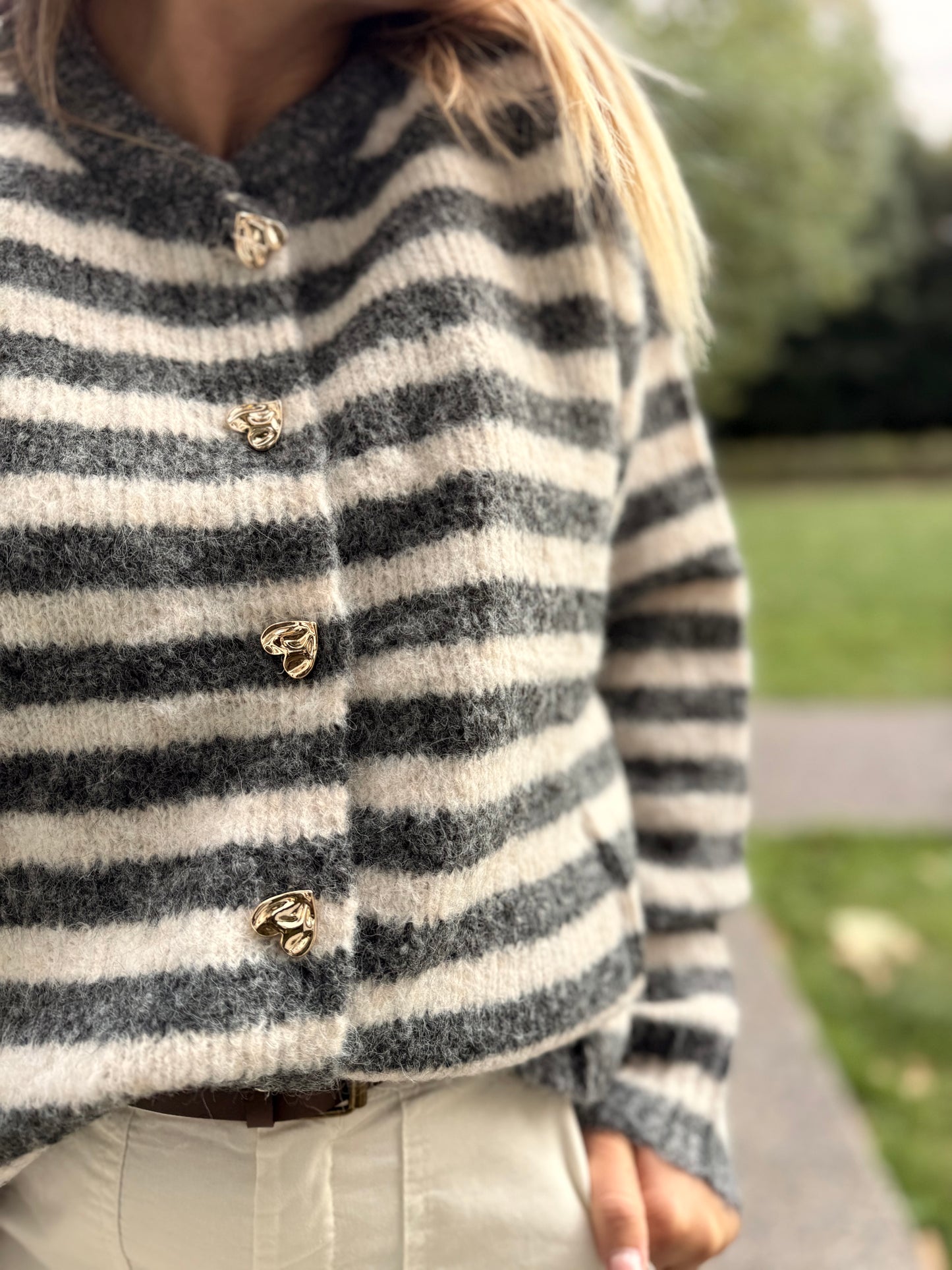 GILET MILO RAYÉ GRIS