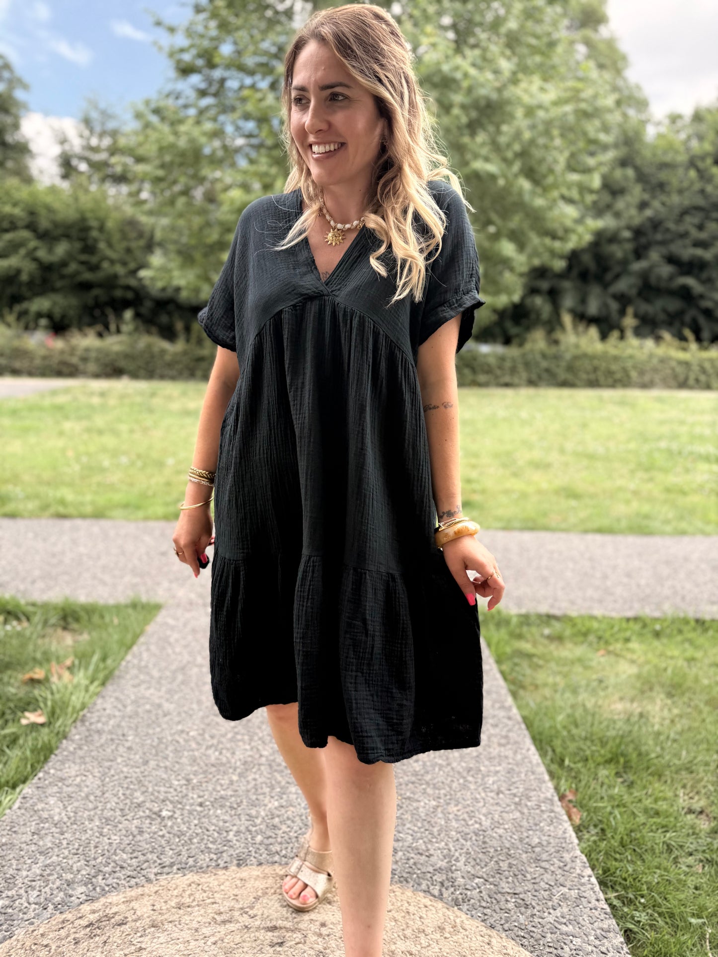 Robe Lison Courte Noire