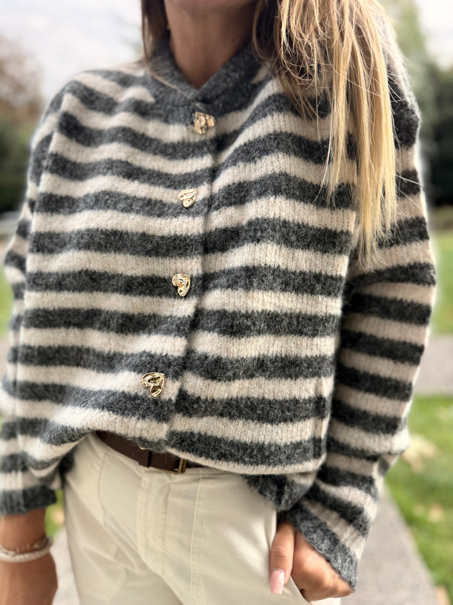 GILET MILO RAYÉ GRIS