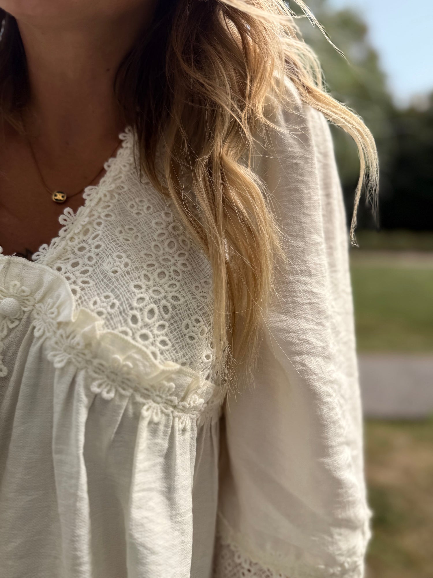 CHEMISES & TOPS