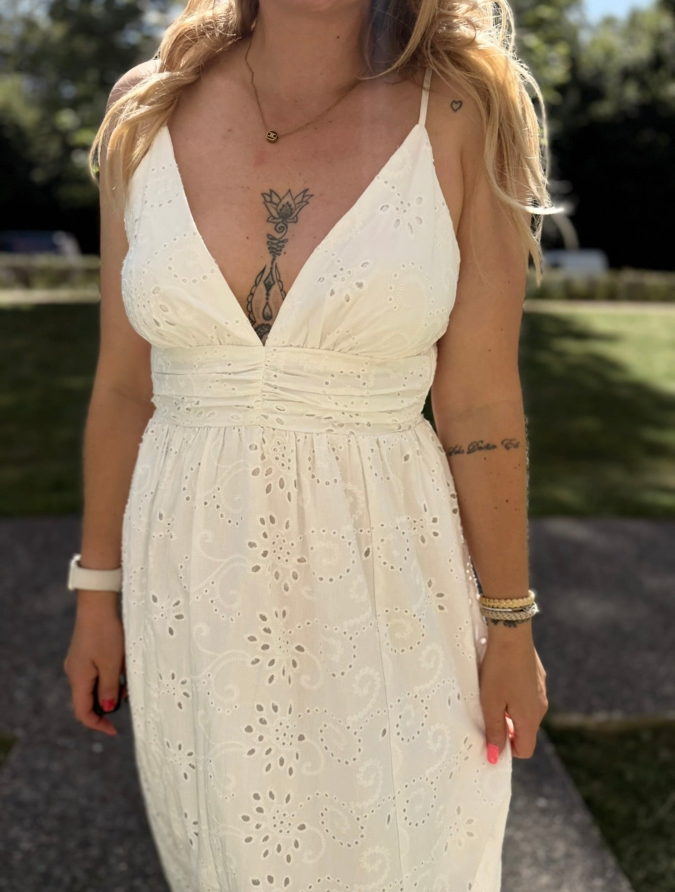 ROBE LONGUE BRODERIE