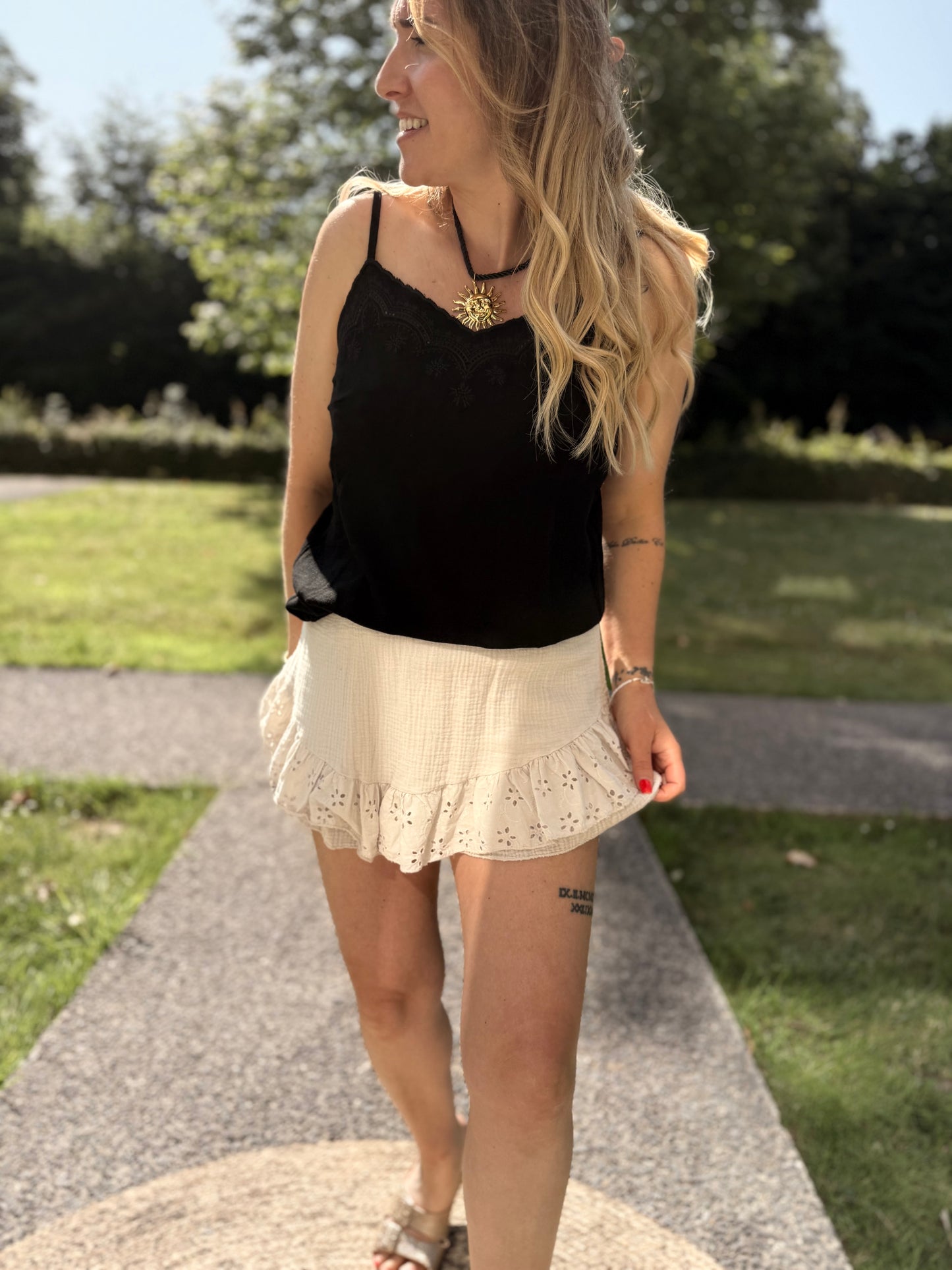 Top en lin noir