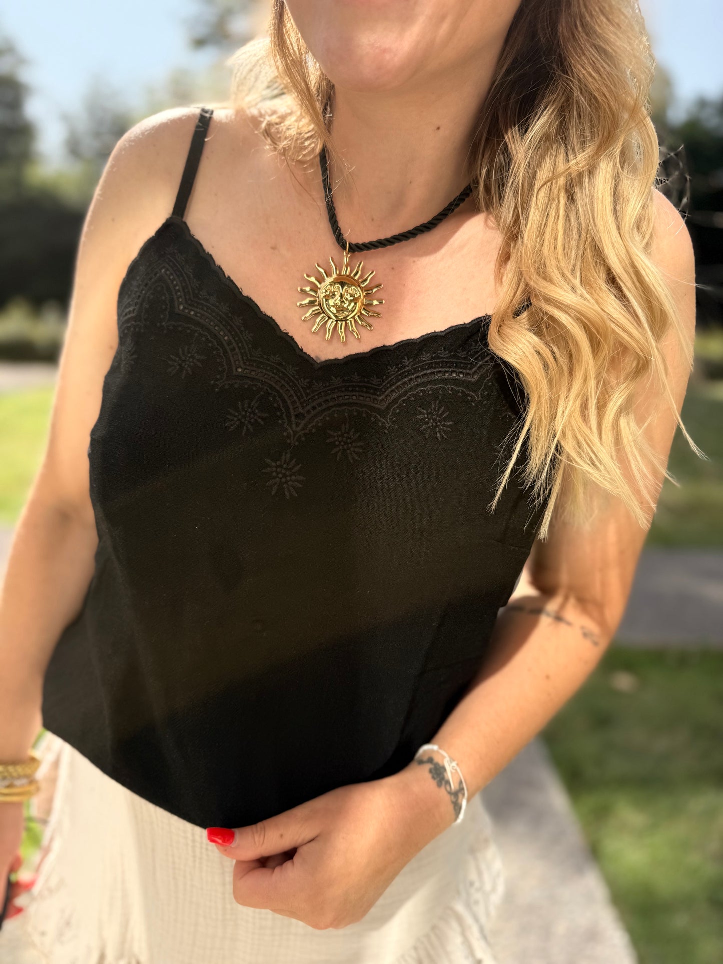 Top en lin noir