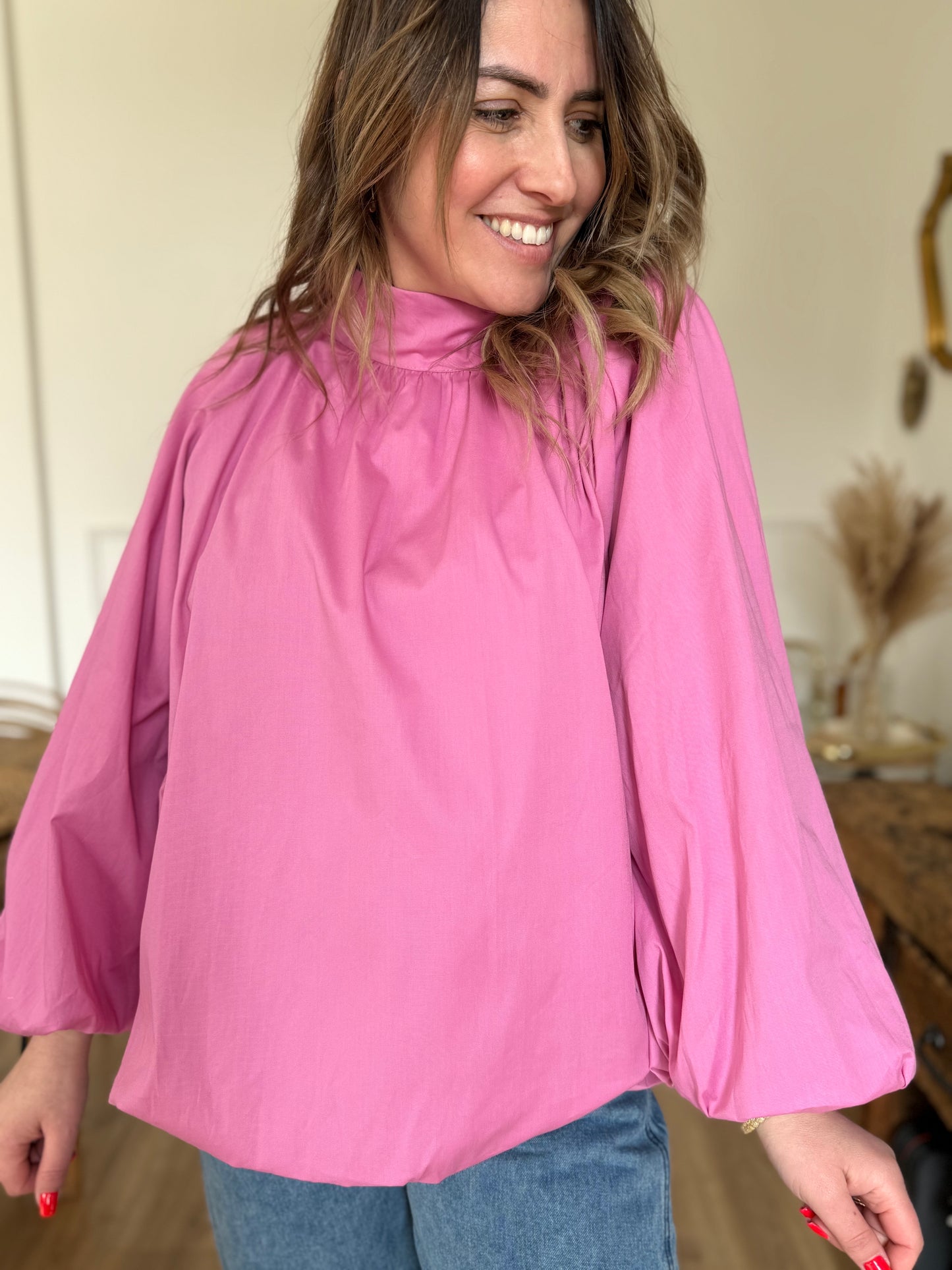 Blouse dos ouvert rose fushia