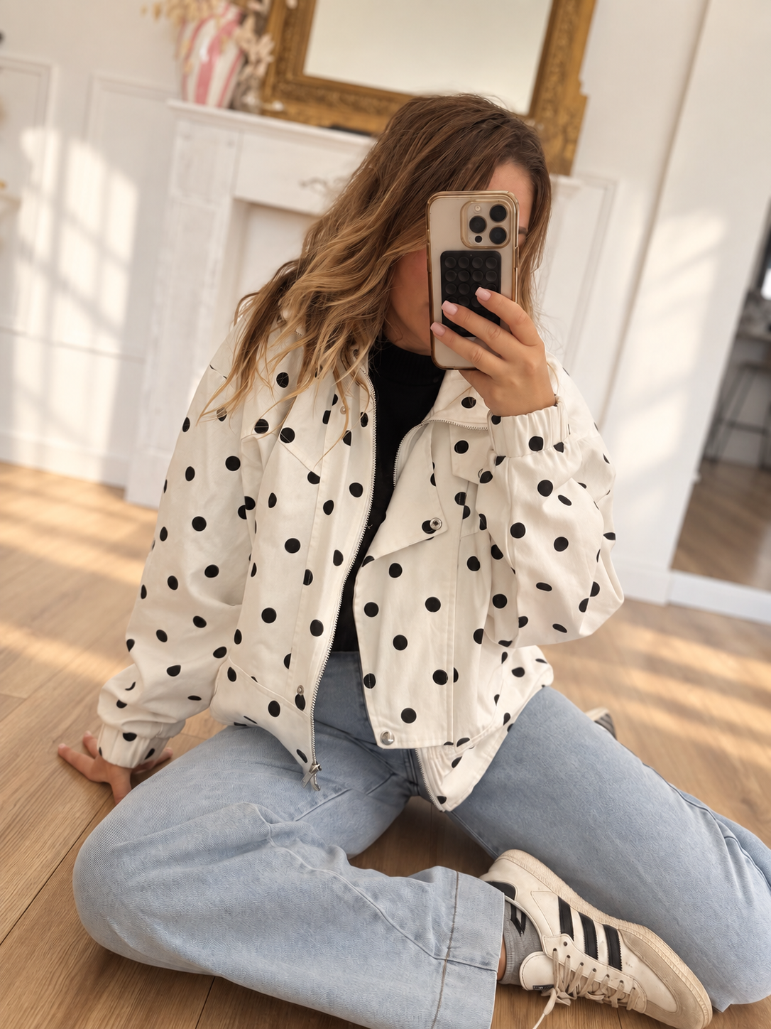 VESTE A POIS