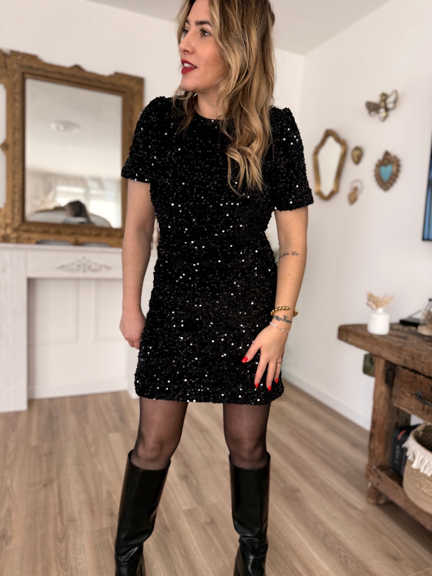 Robe sequin noire