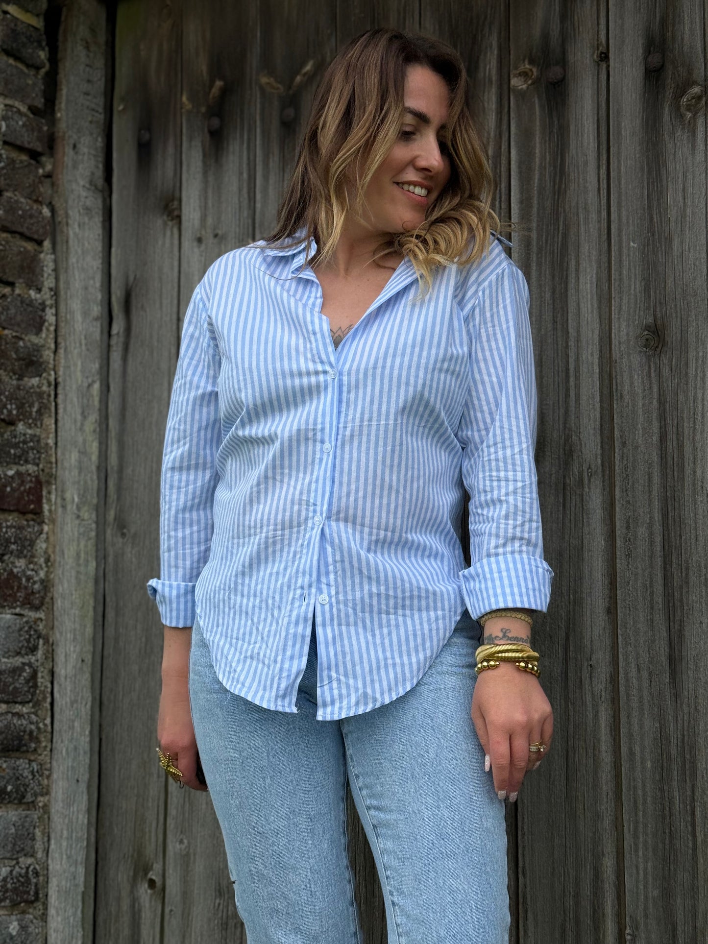 CHEMISE RAYE BLEU - DOS OUVERT