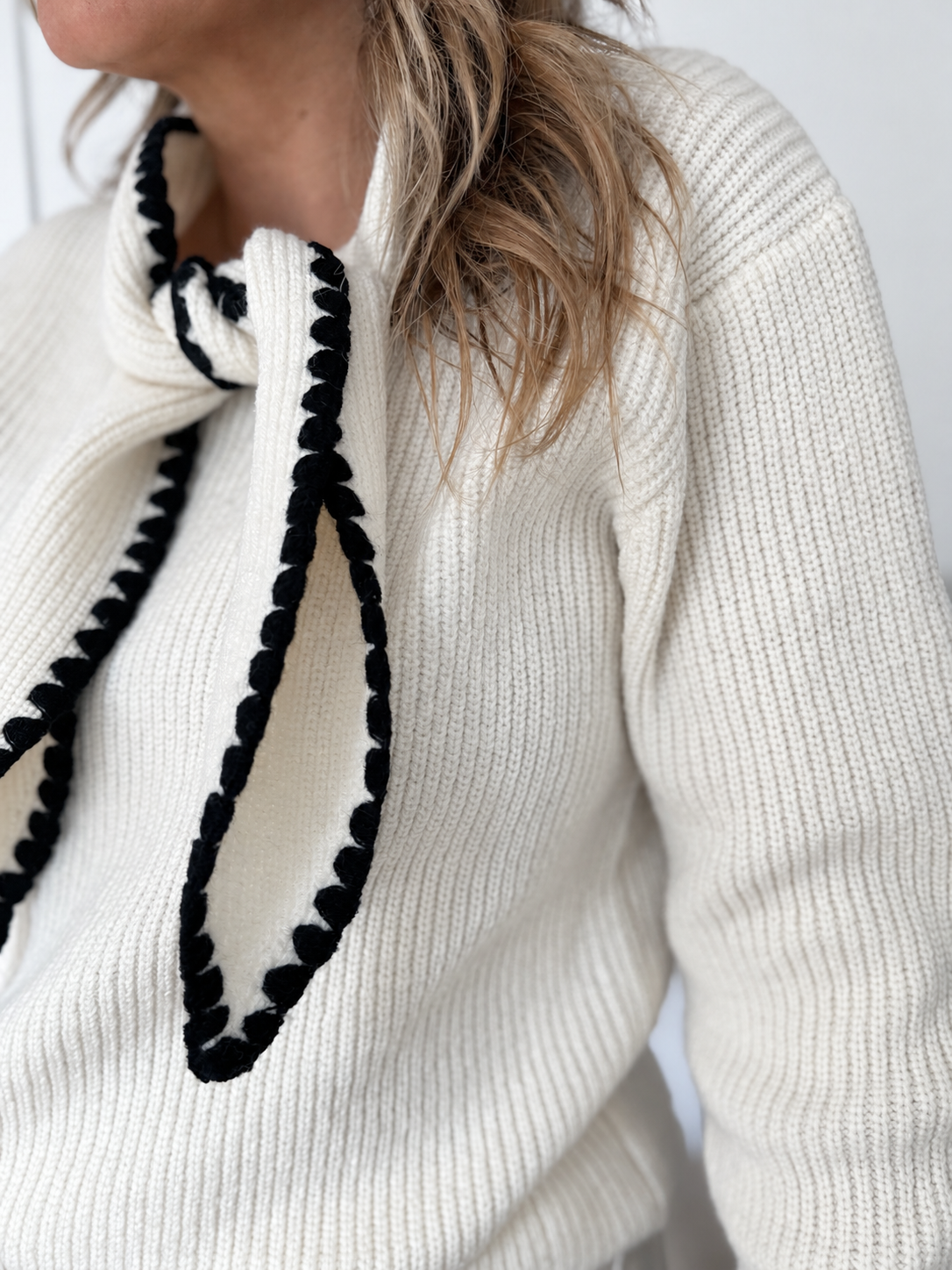 PULL BRIGITTE ECRU & NOIR