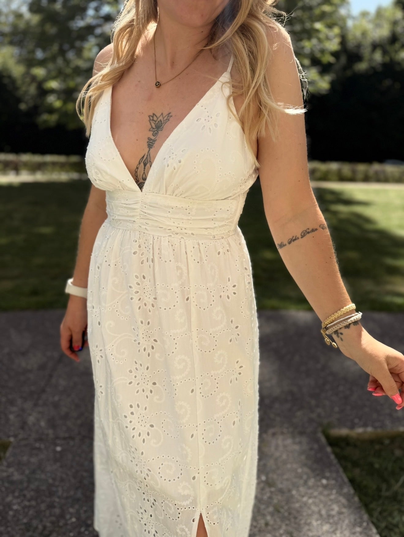 ROBE LONGUE BRODERIE