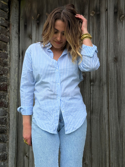 CHEMISE RAYE BLEU - DOS OUVERT