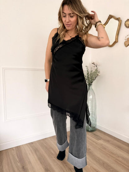 Tunique noir dentelle