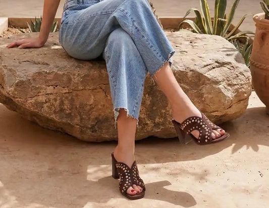 CORALIE CHOCOLAT- mules à talons