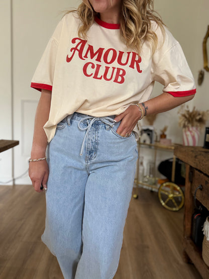 AMOUR CLUB - TEE SHIRT