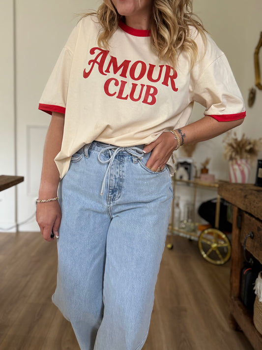 AMOUR CLUB - TEE SHIRT