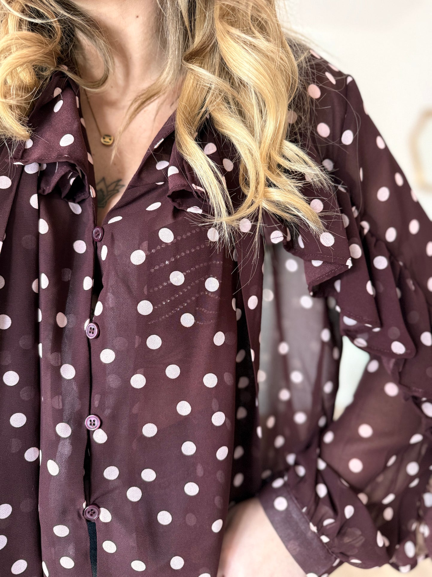 Blouse a pois bordeaux